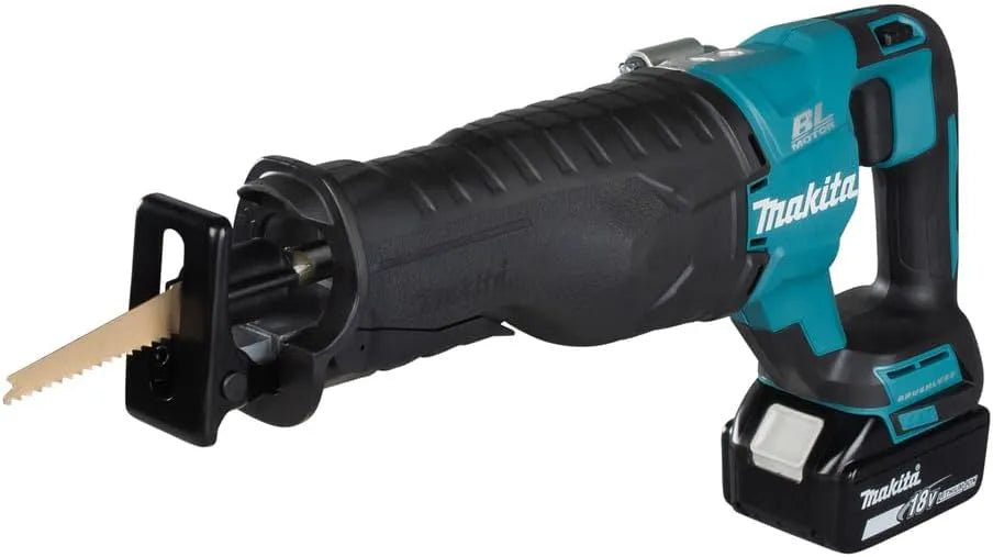 Säge für kontrollierte Zuschnitte bei Werkstatt- und Montagearbeiten; Makita DJR187RT Akku Reciprosäge 18 V und Ladegerät im Transportkoffer
